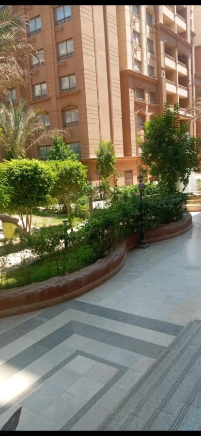 Appartement Compound Towers *